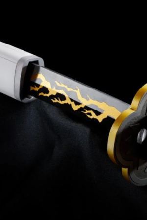 Demon Slayer: Kimetsu no Yaiba Proplica Zenitsu Agatsuma's Nichirin Sword: imagen 5