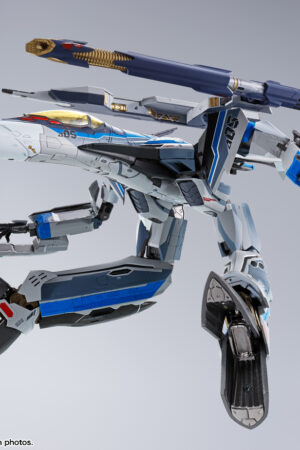 Macross Delta the Movie: Absolute Live!!!!!! DX Chogokin VF-31AX Kairos Plus Movie Edition (Hayate Immelman USE): imagen 10