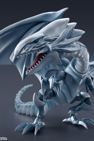 Yu-Gi-Oh! Duel Monsters S.H.MonsterArts Blue-Eyes White Dragon: imagen 1