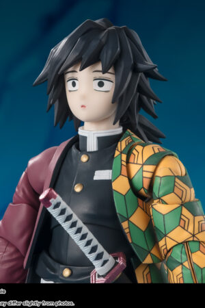 Demon Slayer: Kimetsu no Yaiba S.H.Figuarts Giyu Tomioka: imagen 3